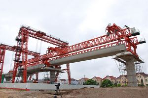 Lancering af Girder Bridge Construction
